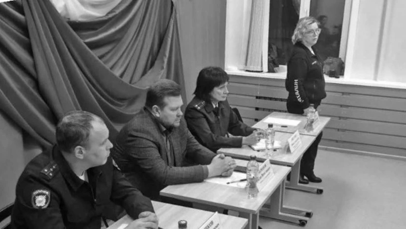 Наталия Куприна встретилась с жителями села Дачное