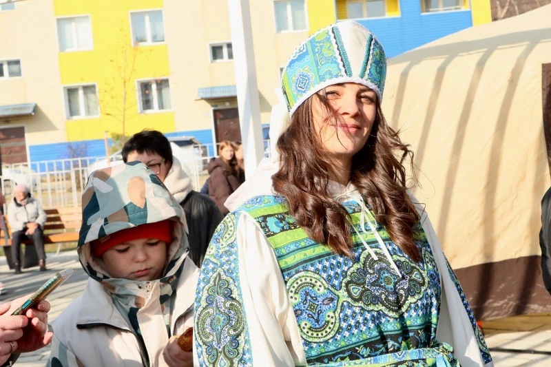 Корсаков ярко отметил День народного единства