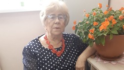 75 лет с песней в душе: история Людмилы Чучуевой — солистки «Бархатного сезона» из Корсакова