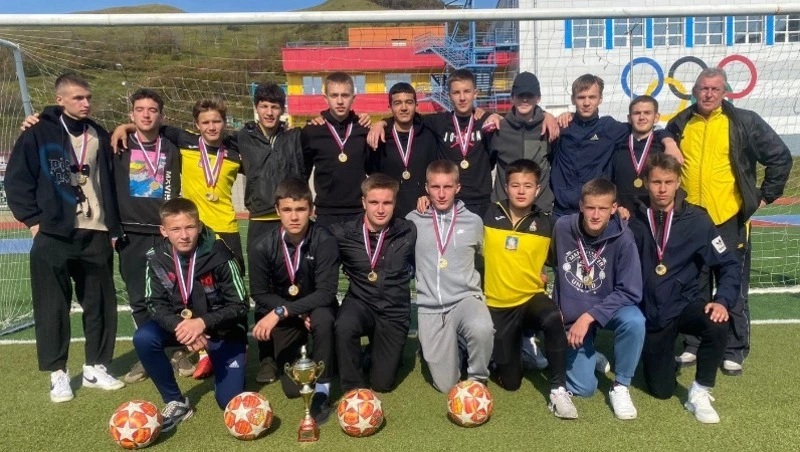 Корсаковские команды стали триумфаторами