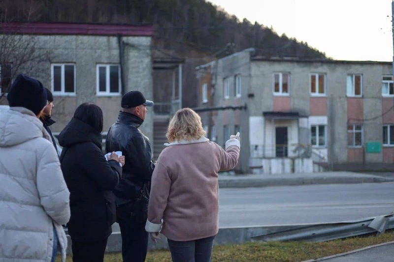 В Корсакове обсудили благоустройство улицы от магазина «Магнит» до монастыря