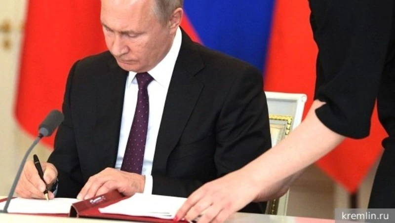 Путин ужесточает борьбу с нелегальной миграцией