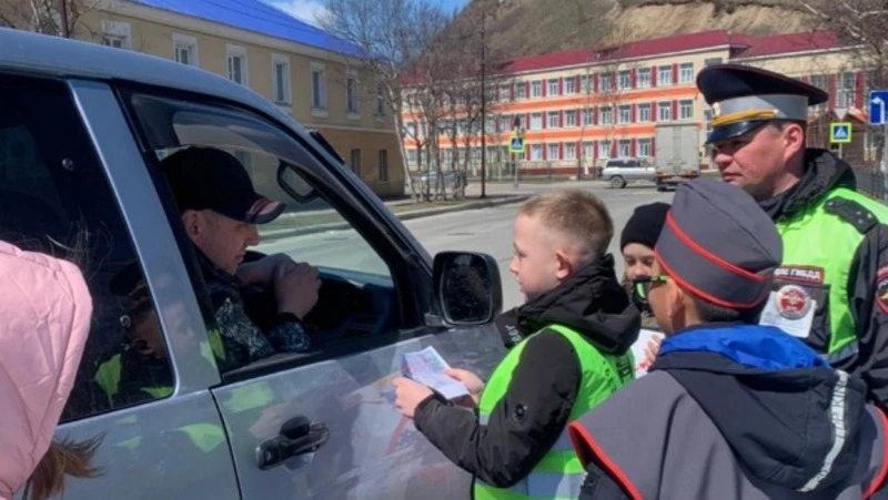 В Корсакове прошла акция «Безопасная дорога – детям!»