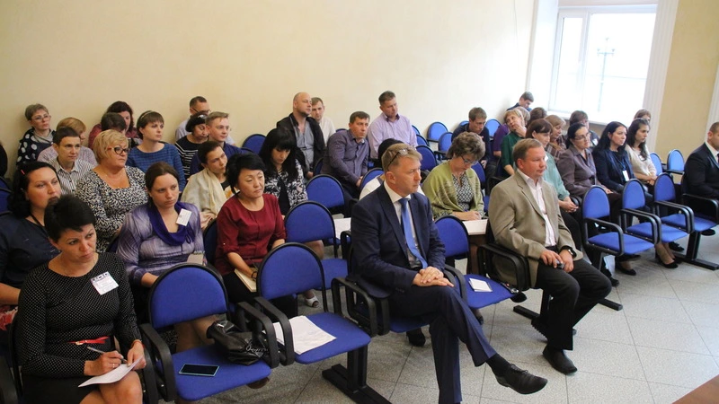 О мерах по противодействию коррупции рассказали муниципальным служащим