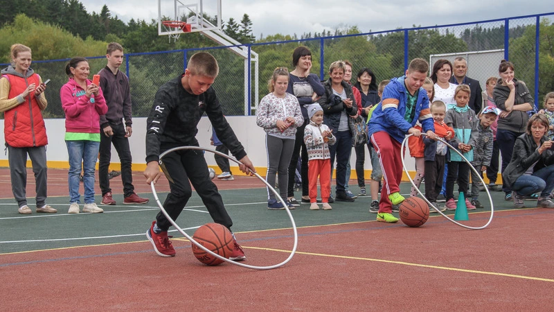 Новую спортивную площадку  открыли в Чапаево
