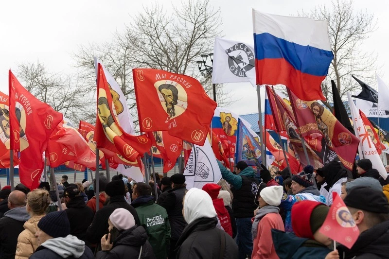 Тысячи жителей Сахалина приняли участие в мероприятиях в честь Дня народного единства
