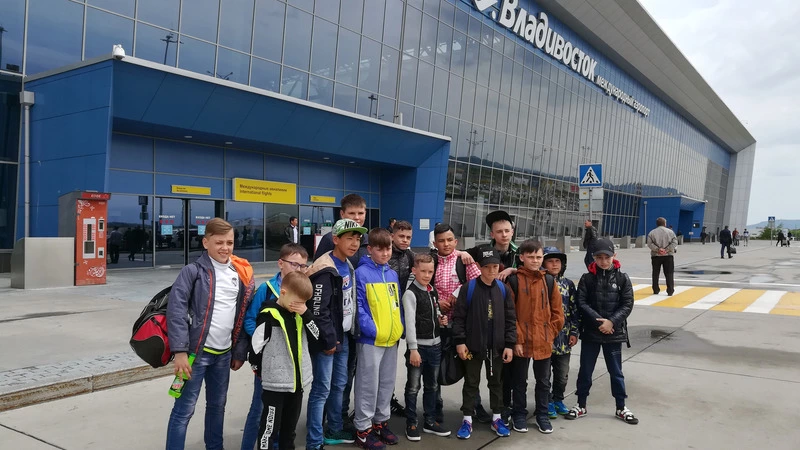 Побеждают юные