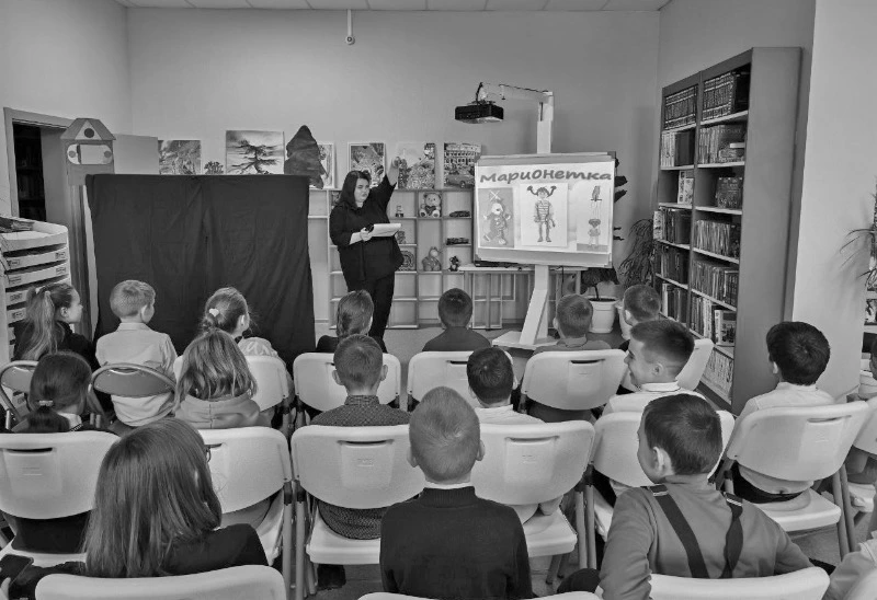 В Соловьевке прошел детский театральный праздник «Театральный сундучок»