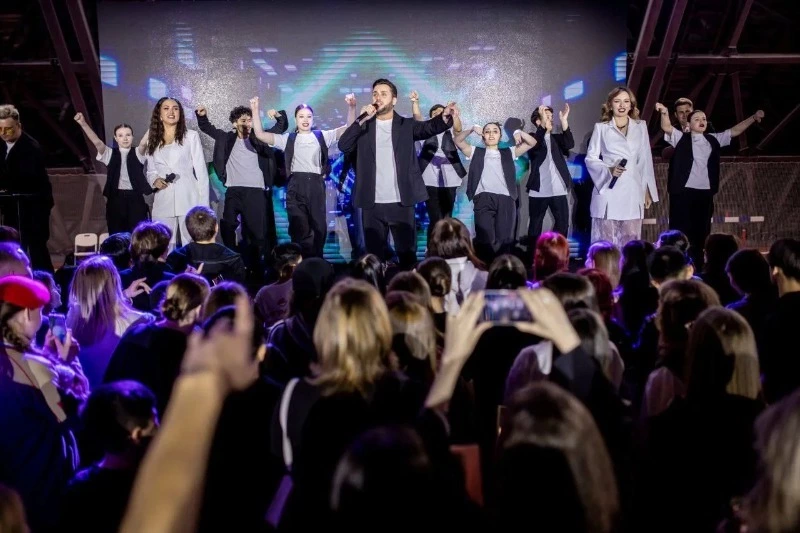 Яркий фестиваль объединил сахалинское студенчество в Татьянин день