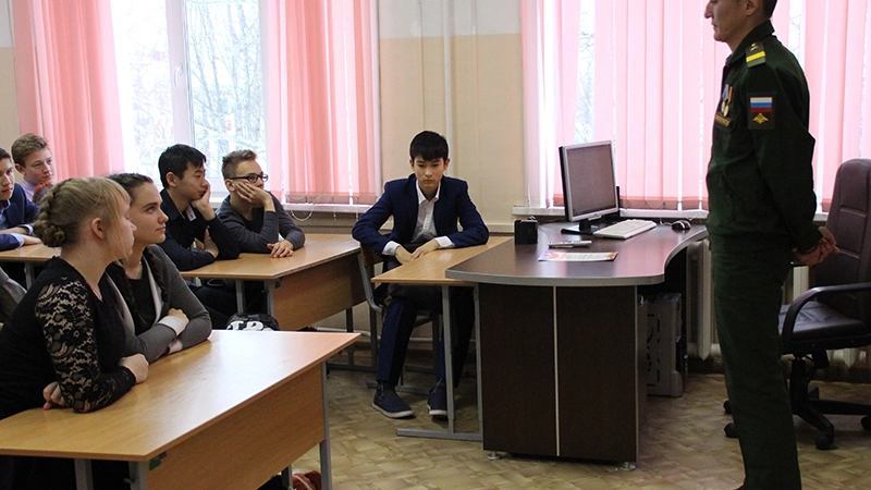 Герои Отчизны, хвала вам и честь!