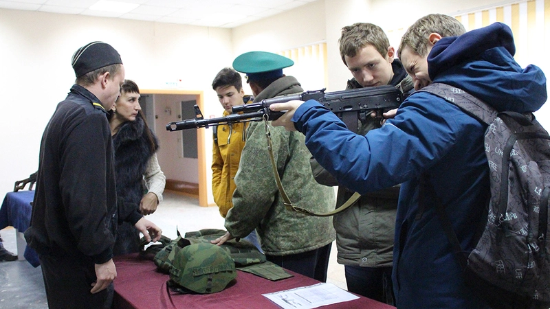 Профессия  для настоящих мужчин