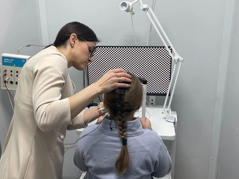 Детским офтальмологам Сахалинской области доступны новые методы диагностики зрения