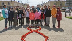 В Корсакове почтили память жертв СПИДа
