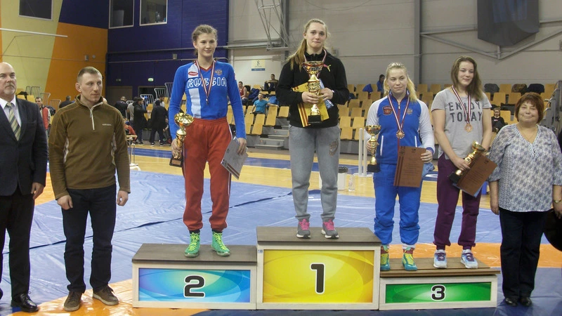 НА ЕВРОПЕЙСКОМ ПОДИУМЕ