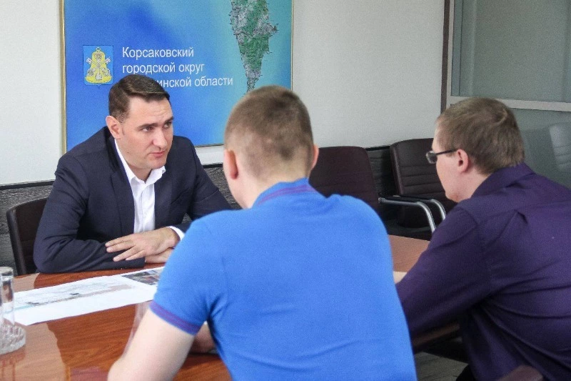 Мэр Корсакова Александр Ивашов встретился с мобилизованными