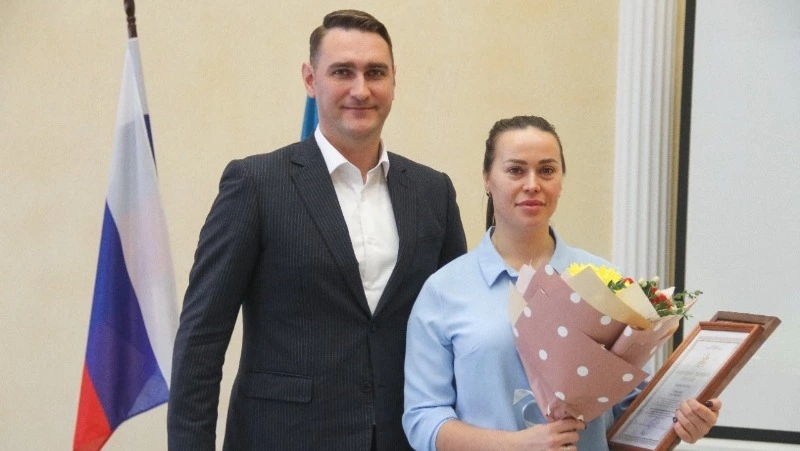 Учитель школы села Раздольного награждена премией «Призвание»