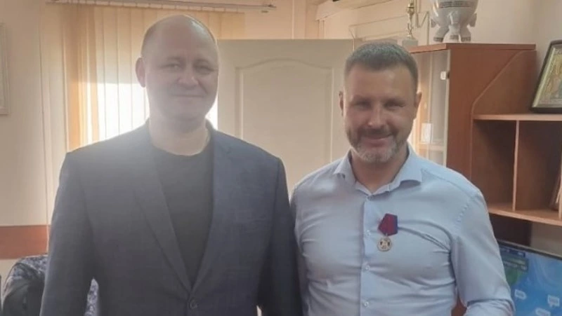 Депутат Собрания Корсаковского городского округа Сергей Карпов отмечен медалью