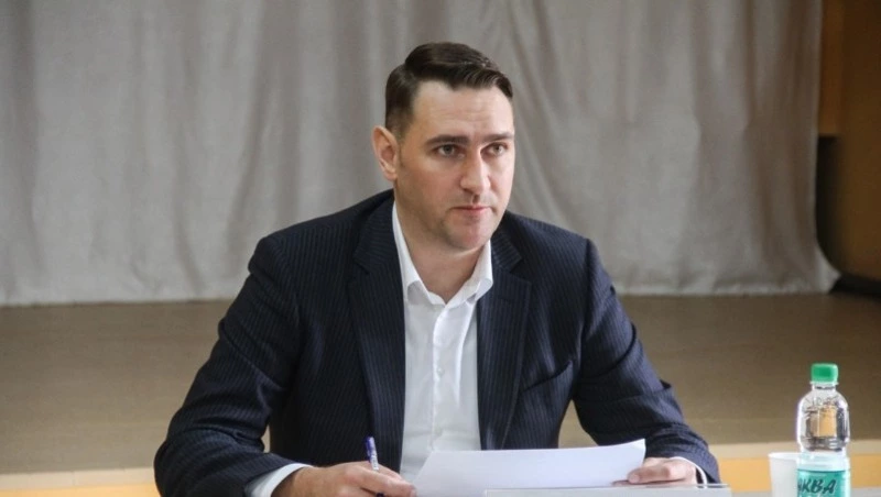 В сахалинском селе Лесное поэтапно заасфальтируют главную улицу