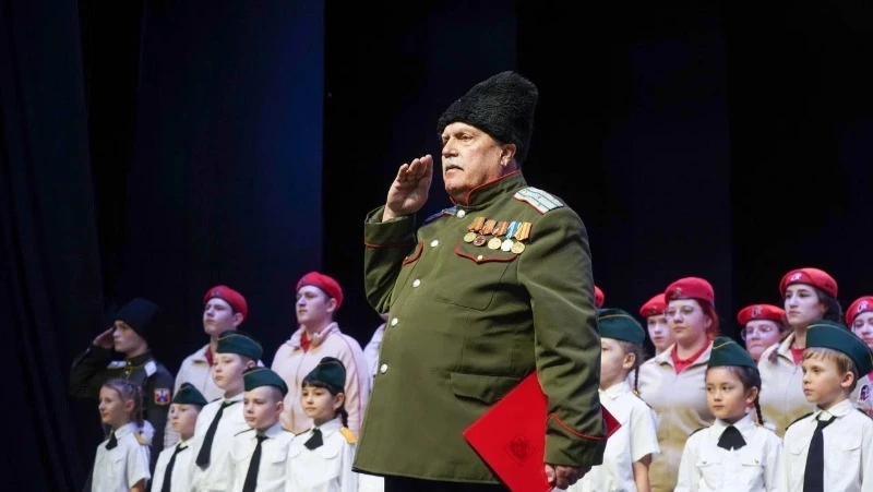 Юбилейный кадетский бал провели в Корсакове
