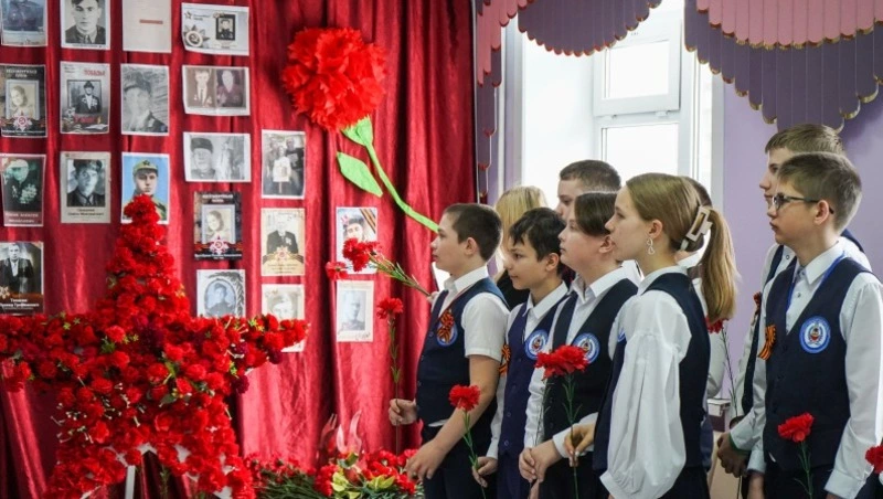 В школах Корсаковского района провели патриотические акции