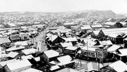 История улицы Октябрьской в Корсакове: японские фанзы и самый большой универмаг