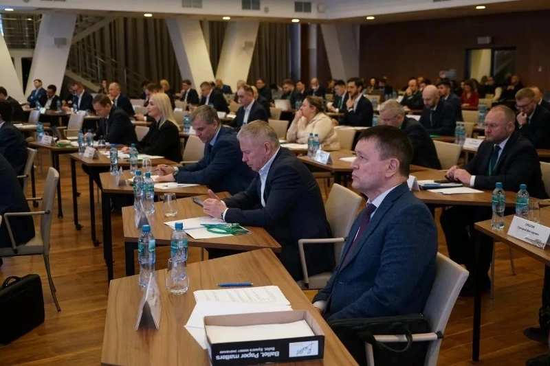 Главы регионов ДФО доложили Юрию Трутневу о развитии территорий