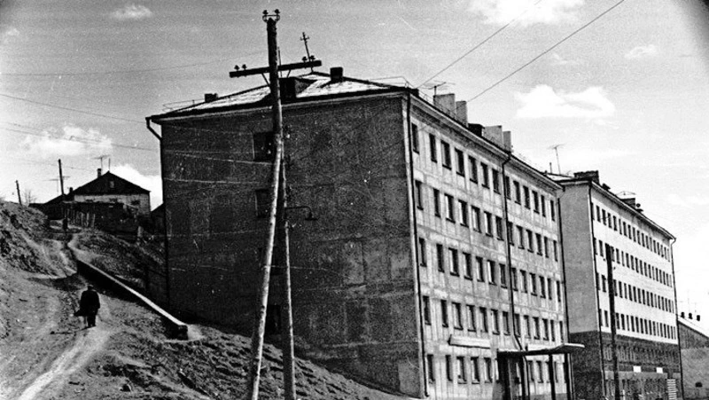 История улицы Портовой в Корсакове: школа с паровым отоплением и «Новик»