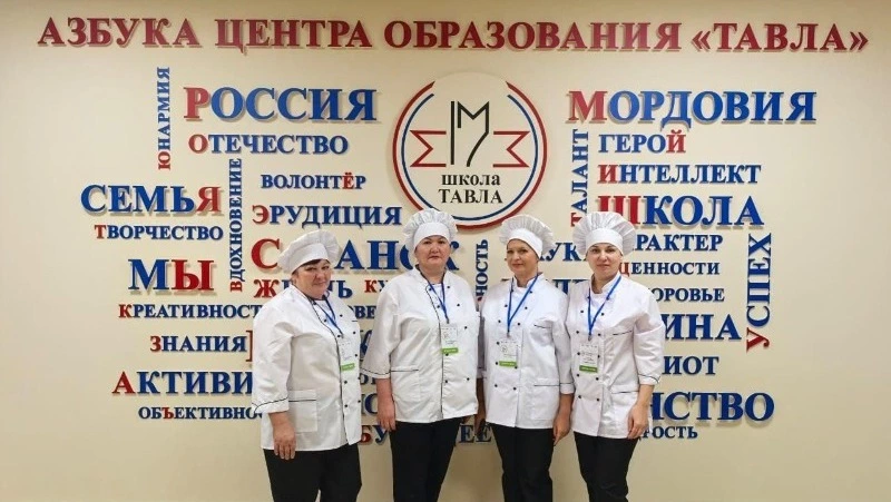 Корсаковская школа в суперфинале Всероссийского конкурса "Лучшая столовая"
