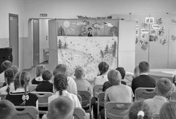 Кукольный театр «Волшебный фонарь» подарил сказку детям Соловьёвки