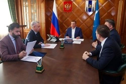 До конца года на Сахалин поступят еще 5 передвижных автомобильных газовых заправщиков