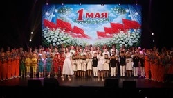 В Корсакове торжественно отметили праздник весны и труда