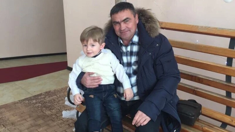 Пусть всегда будет папа!
