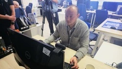 Индивидуальный подход: Кадровый центр Сахалинской области помог ветерану СВО найти работу