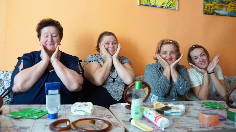 Дарите радость людям!