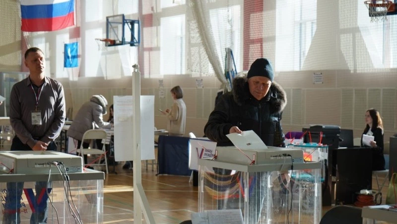 Большинство избирателей Корсаковского городского округа проголосовали на выборах Президента