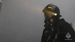 В Корсакове оперативно ликвидировано возгорание в подвале жилого дома