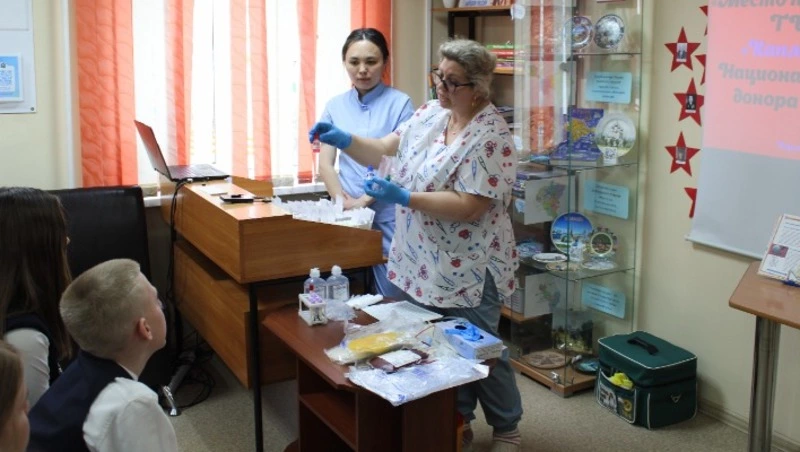 Школьникам рассказали о донорстве