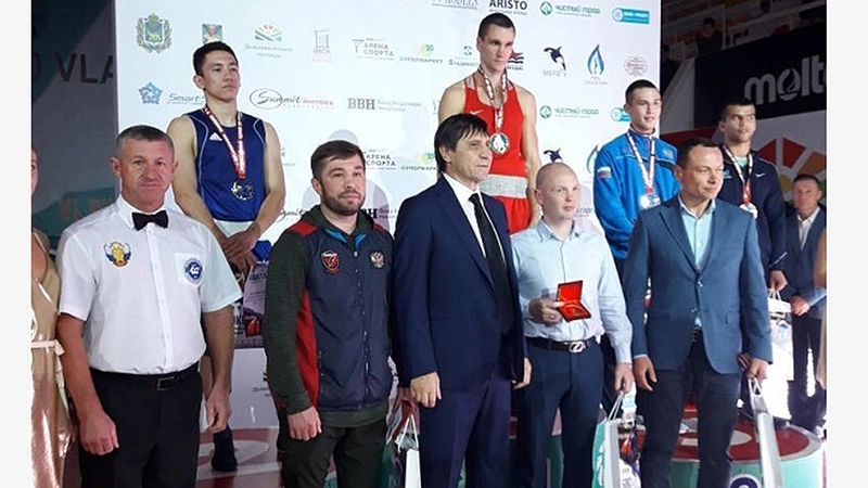 ОТЛИЧИЛИСЬ ВО ВЛАДИВОСТОКЕ