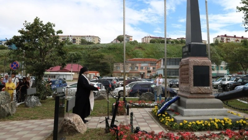 В Корсакове почтили память экипажа легендарного крейсера «Новик»
