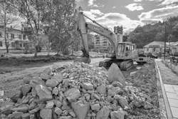 На перекрестке Окружной, Нагорной и Овражной завершено создание нового сквера