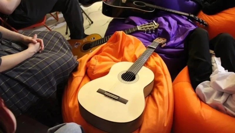 В Корсакове прошел творческий квартирник