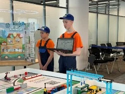 Корсаковские робототехники из «Робокорса» вышли в финал международных соревнований «Красноярск 7.0»