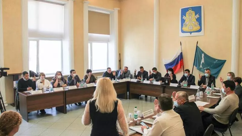 Корсаковские депутаты рассмотрели вопрос о досрочном прекращении полномочий мэра Корсаковского округа