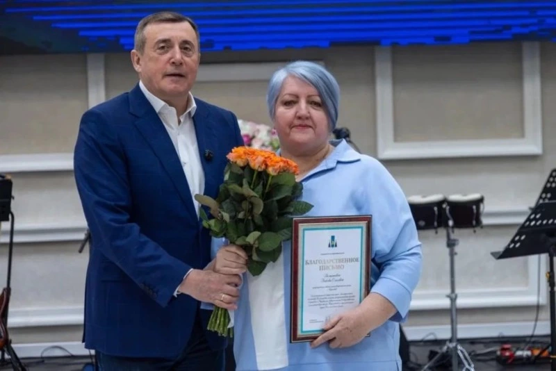 Сахалинских работников сферы ЖКХ благодарили за работу