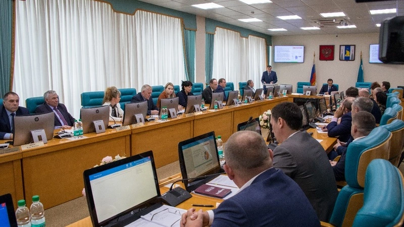 В отчёте главы региона молодые парламентарии из Корсакова видят перспективу развития родного города