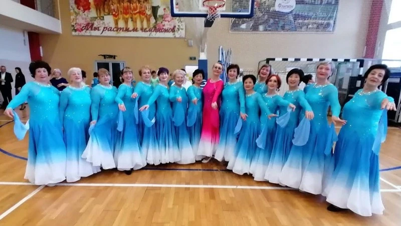 Команда из Корсакова победила на фестивале спортивного танца старшего поколения