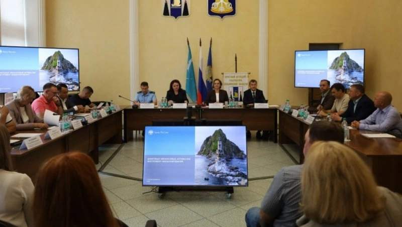 В Корсакове обсудили новые способы финансирования бизнеса и поддержку предпринимателей