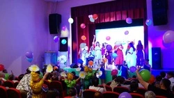 В Соловьёвке прошла праздничная программа ко Дню семьи, любви и верности