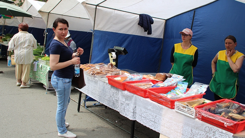 В День торговли в Корсакове  состоялся спортивный праздник