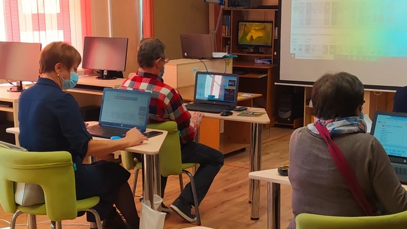 Открой окна в мир